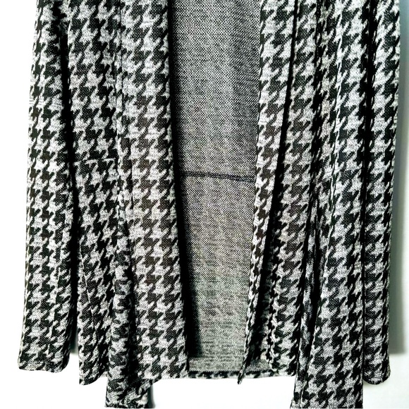 Kasper Black/Gray Houndstooth Long Cardigan- Size Small - Picture 3 of 10